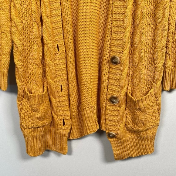 AGNES & DORA cable knit cardigan in mustard yellow - Picture 7 of 7
